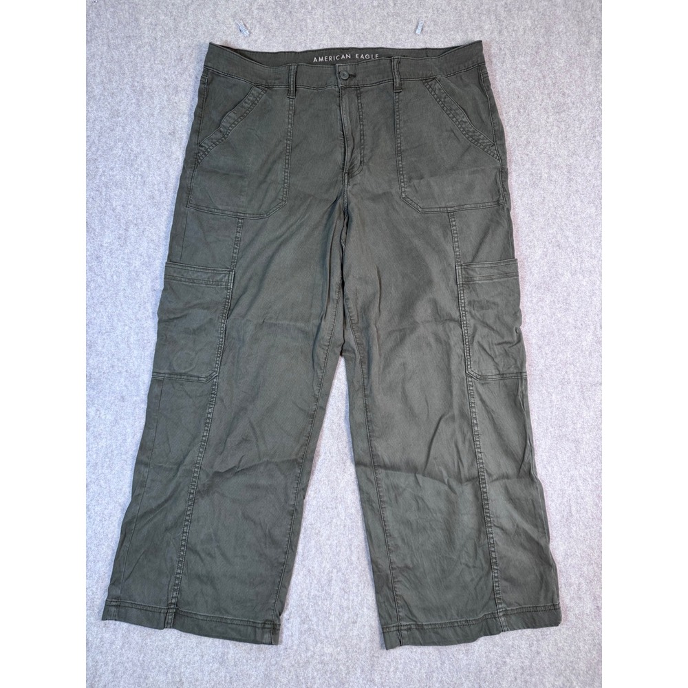 American Eagle Stovepipe Cargo Pants Womens 18 Olive Green Stretch Straight Leg